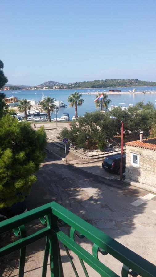 Apartments Lorio Vodice Exterior foto
